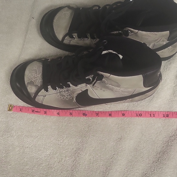 Gray mid floral print 10 - Picture 6 of 8